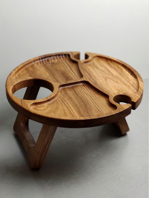 Винный столик из дерева дуб