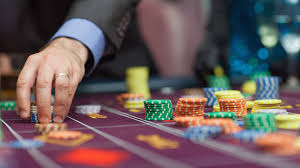 Зеркало Casino Monro